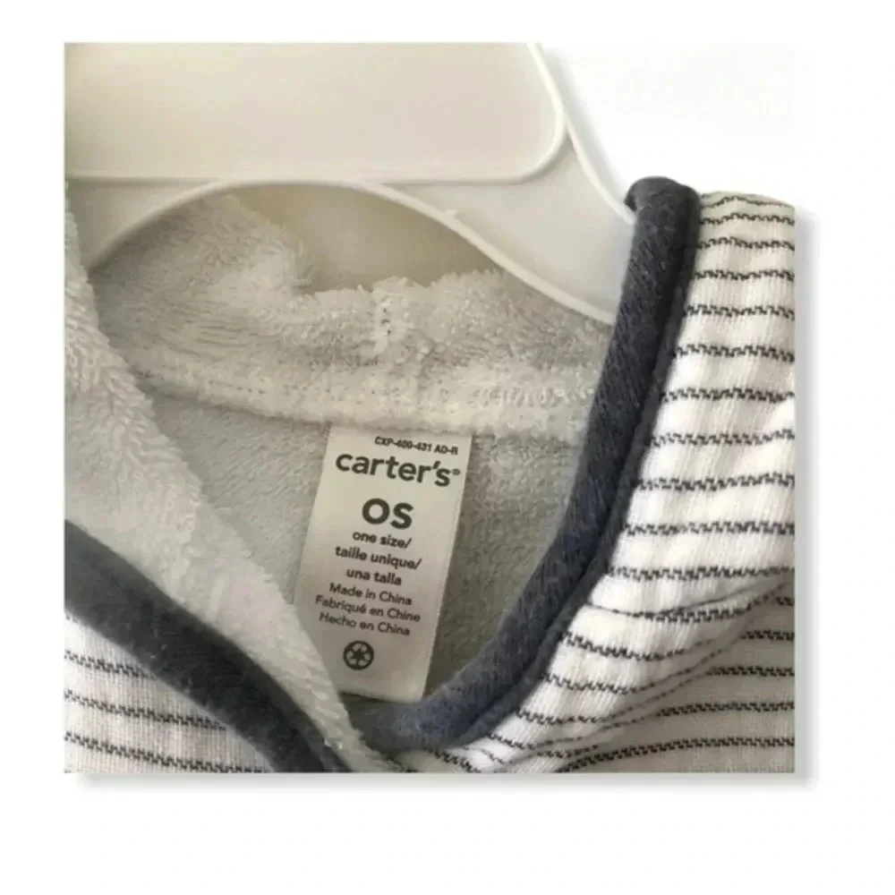 Baby one size hooded bathrobe/swaddle towe…